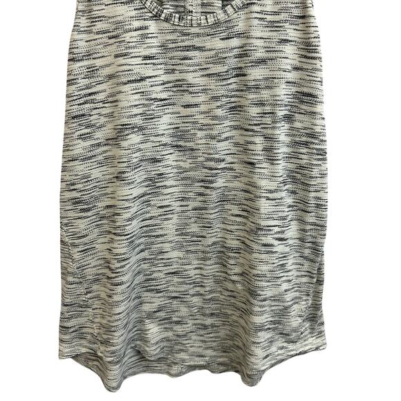 Lululemon Athletica Gray Tank Top - Picture 3 of 8